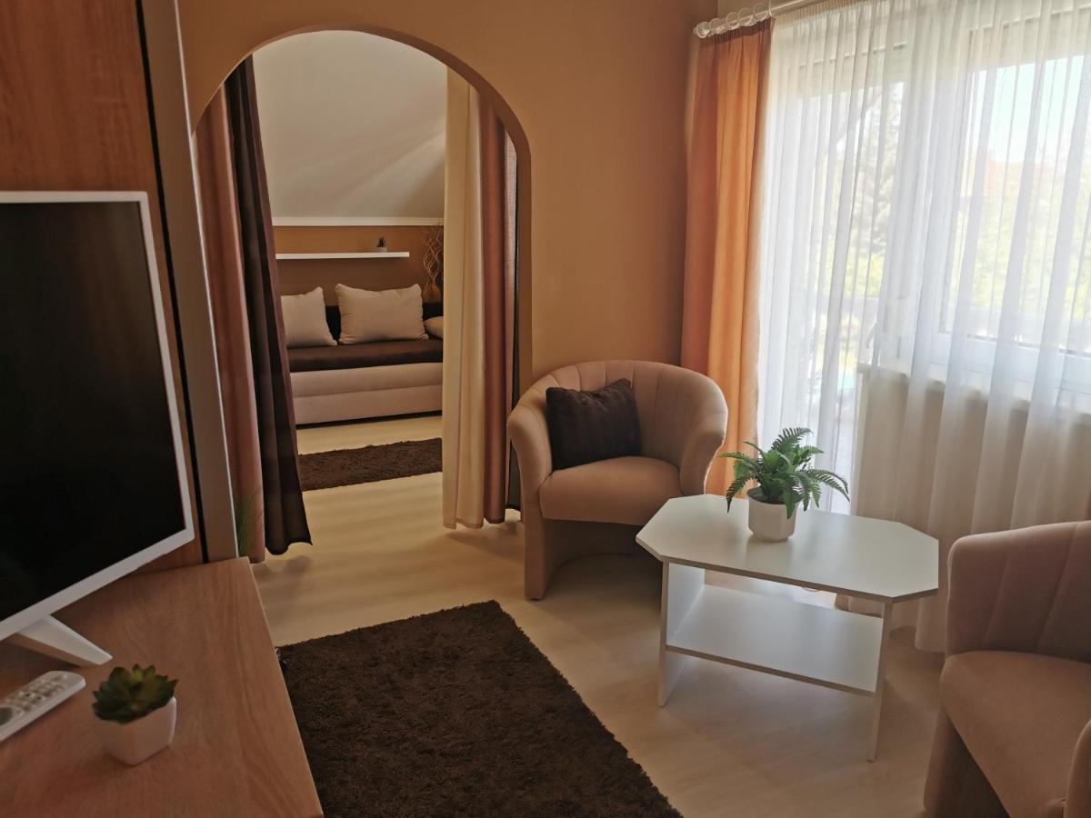 Csabai Vendeghaz Hotel Buk Bagian luar foto
